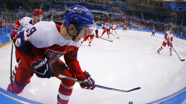 Lukáš Radil při semifinále s Ruskem na olympijských hrách