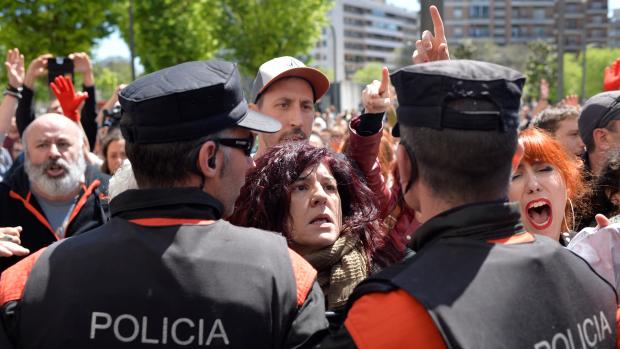 Protesty ve španělské Pamploně