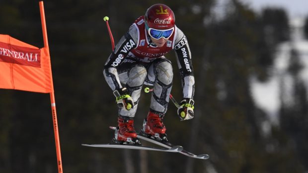 Ester Ledecká během sjezdu v Lake Louise