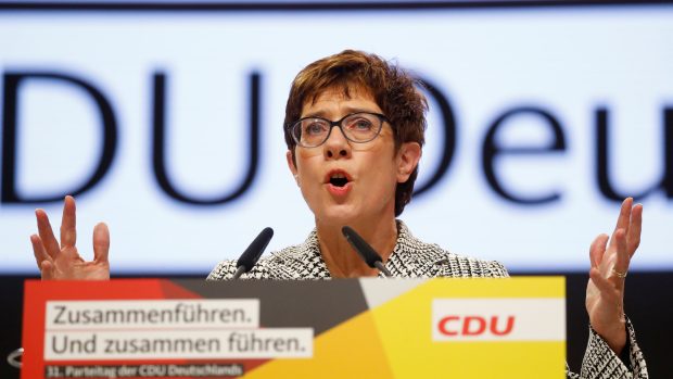 Annegret Krampová-Karrenbauerová, nová předsedkyně německé CDU.