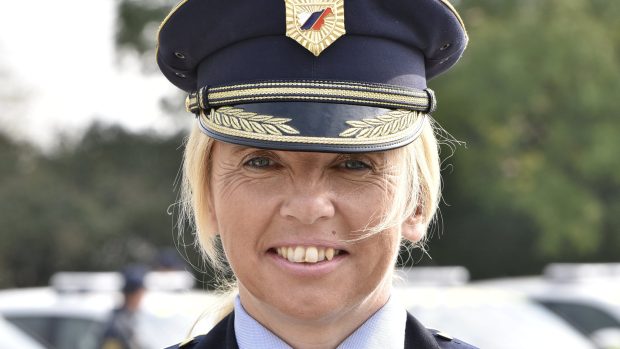 Slovinská vláda v úterý jmenovala nového celostátního šéfa policie - Tatjanu Bobnarovou. Podle médií je to vůbec první žena, která stane v čele policejního sboru této někdejší jugoslávské republiky.