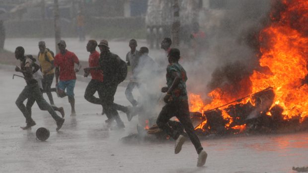 Protesty v Zimbabwe proti zdražení pohonných hmot