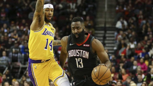 James Harden v zápase proti Los Angeles Lakers