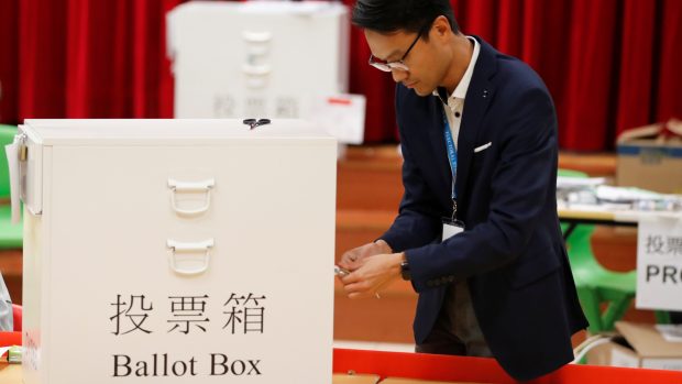 Volby v Hongkongu - listopad 2019