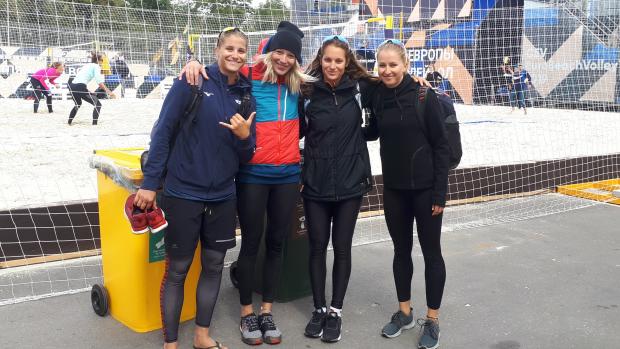 Zleva Martina Maixnerová, Michala Kvapilová, Martina Bonnerová 
 a Michaela Kubíčková