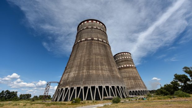 Chladící věže Záporožské jaderné elektrárny