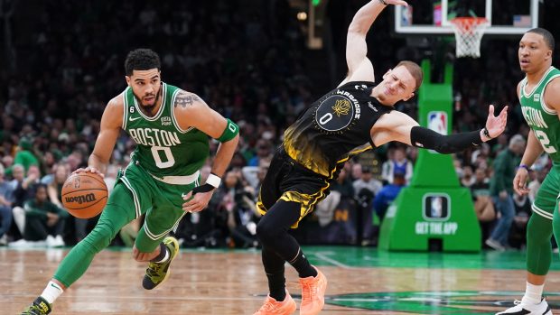 Jayson Tatum v zápase proti Golden State