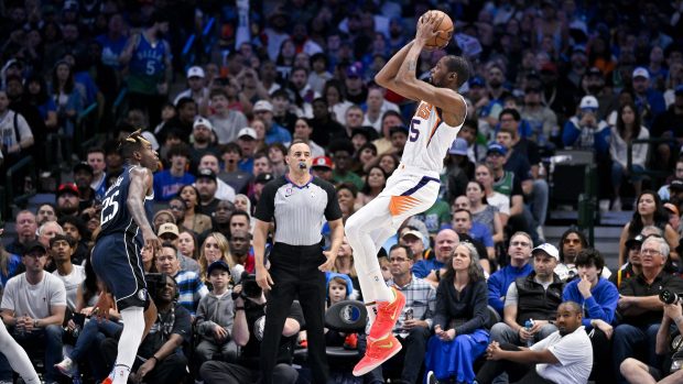 Kevin Durant rozhodl o výhře Phoenixu nad Dallasem