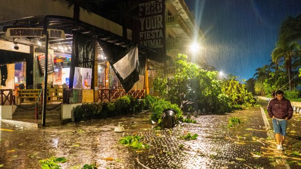 Následky hurikánu Lidia ve městě Puerto Vallarta