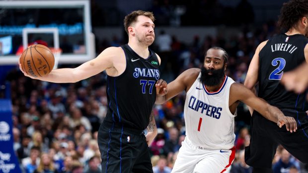 Basketbalista Luka Dončić byl hlavním strůjcem vítězství Dallasu Mavericks proti Los Angeles