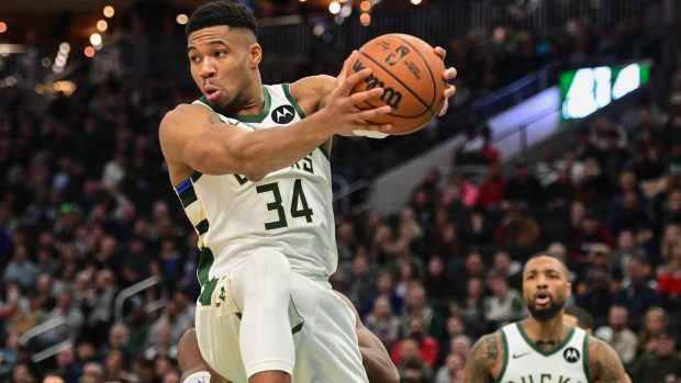 Janis Adetokunbo nastřílel ve středečním utkání NBA 64 bodů do koše Indiany a stanovil nový klubový rekord Milwaukee Bucks