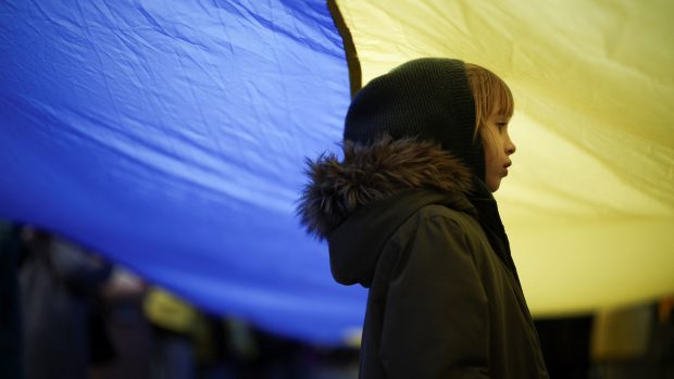 Demonstrace před ruským velvyslanectvím ve Varšavě