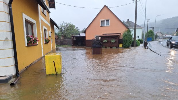 Mikulovice na Jesenicku v sobotu dopoledne