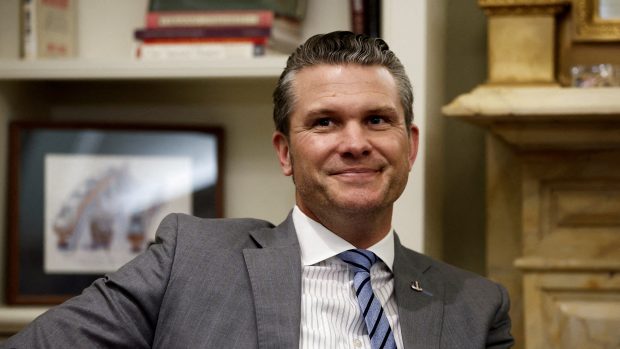 Nově jmenovaný ministr obrany USA Pete Hegseth