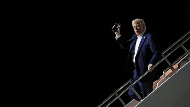 Donald Trump při příletu do Las Vegas