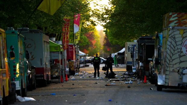 Následky útoku autem na dav na pouličním filipínském festivalu ve Vancouveru