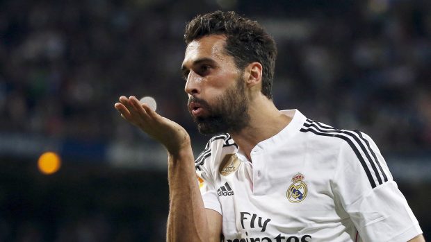 Álvaro Arbeloa, obránce Realu Madrid, slaví gól proti Almeríe
