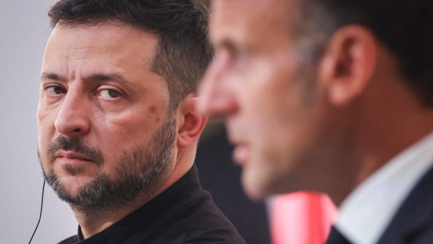 Volodymyr Zelenskyj a Emmanuel Macron