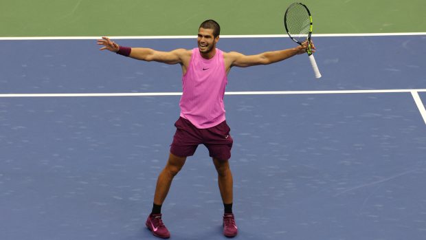 Carlos Alcaraz porazil ve finále US Open Jannika Sinnera