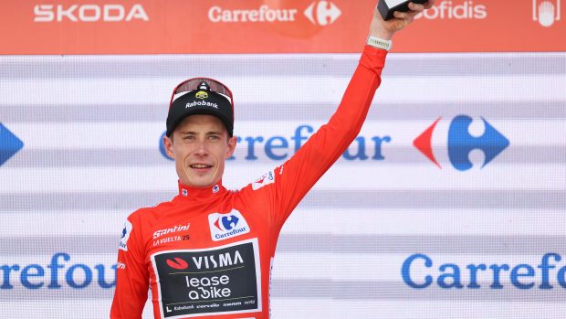 Dán Jonas Vingegaard uhájil dres lídra