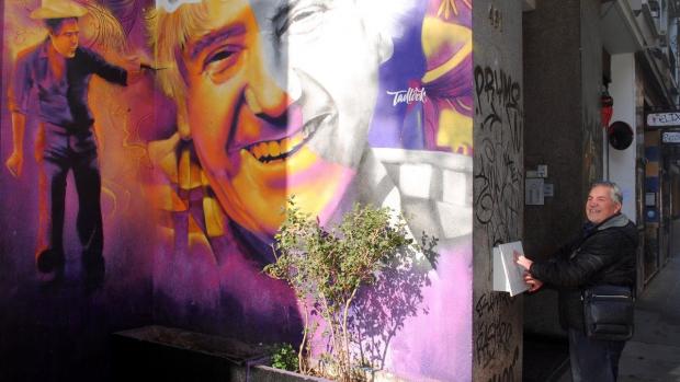Projekt s názvem Manos a la Pared - Ruce na zdi.