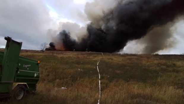 Požáru skládky odpadu u Litvínova na Mostecku