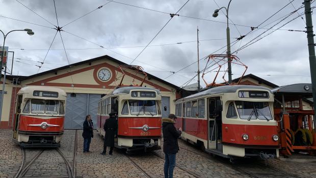 V sobotu dopoledne budou tramvaje T2 vystavené na nádvoří vozovny Střešovice