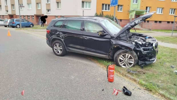 V Dobřanech na Plzeňsku havaroval policista