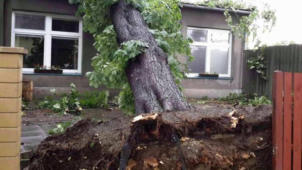 V olomoucké část Bělidla hasiči zasahovali několikrát. Voda se vrátila také do již dříve postižených míst na Prostějovsku.