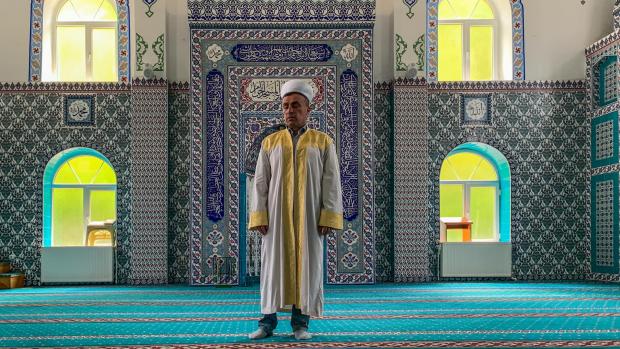 Členové expedice Tatra kolem světa 2 mluvili o ramadánu s tureckým muezzinem