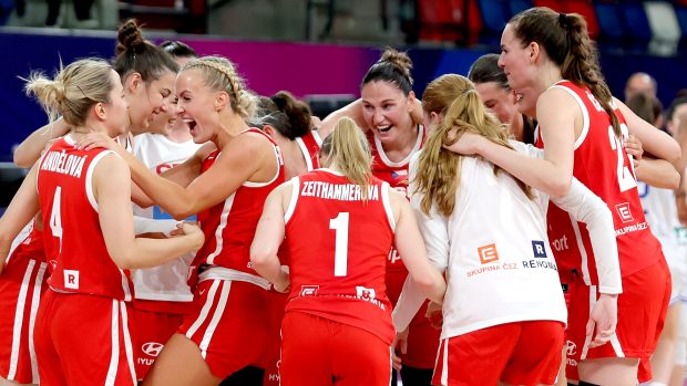 České basketbalistky slaví postup do osmifinále mistrovství Evropy