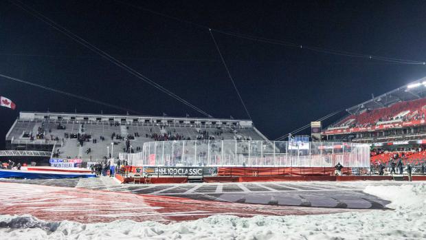 Bylo pod nulou, přesto nakonec na stadion přišlo 34 tisíc diváků