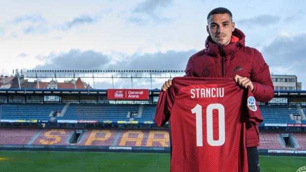 Záložník Nicolae Stanciu přestoupil do Sparty