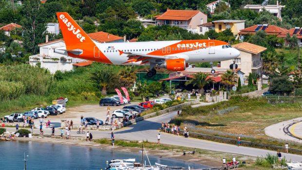 Společnost EasyJet ruší letní lety