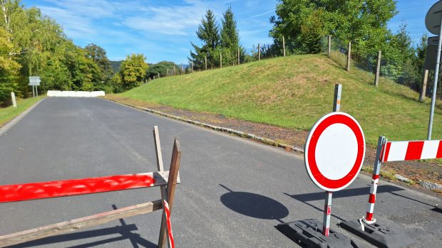 Most ve Rtyni nad Bílinou je již tři čtvrtě roku zbouraný. Předtím byl půl roku zavřený