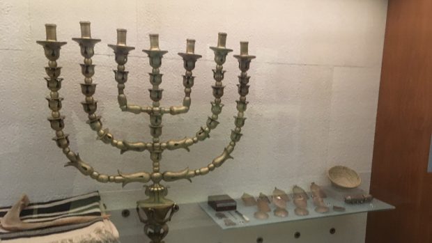 Interiér Synagogy de Transito v Toledu