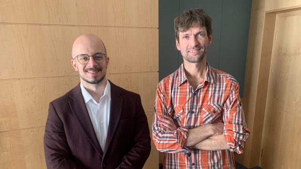 Expert na energetiku z MUNI Martin Jirušek a ředitel organizace Fakta o klimatu Ondráš Přibyla (vpravo)