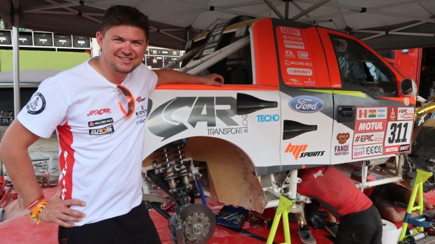 Martin Prokop u svého Fordu