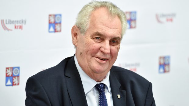 Prezident Miloš Zeman na tiskové konferenci při návštěvě Libereckého kraje.