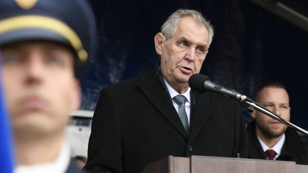 Prezident Zeman při proslovu na Hradčanském náměstí