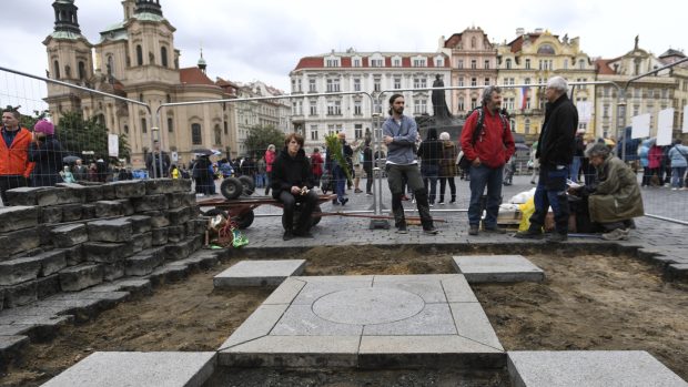 Obnova Mariánského sloupu na Staroměstském náměstí.