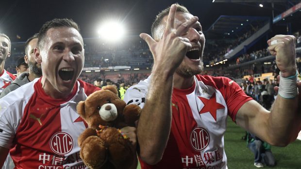 Radost Jana Bořila (vlevo) a Vadimíra Coufala ze Slavie