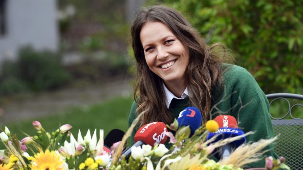 Tenistka Barbora Strýcová oznámila 4. května 2021 na tiskové konferenci v Praze ukončení kariéry. Vítězka čtyřhry z Wimbledonu se ještě plánuje rozloučit s fanoušky v posledním utkání.