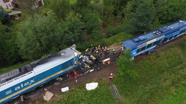 Srážka vlaků v Milavčích na Domažlicku z pohledu z dronu