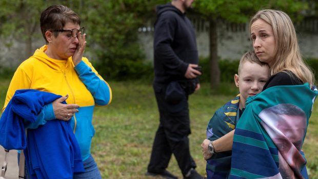 V ruském zajetí jsou tisíce Ukrajinců, o jejichž osudu jejich rodiny často nic nevědí.