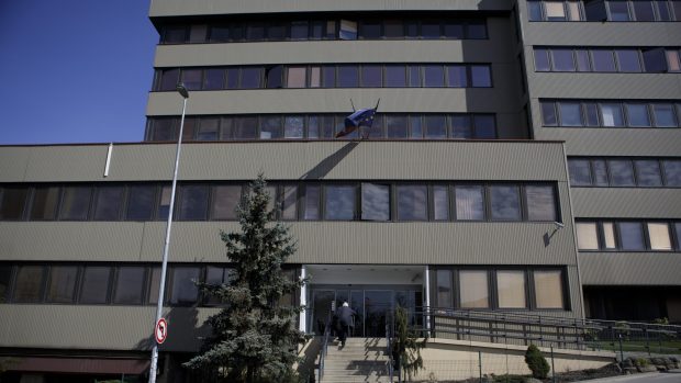 Budova Ústavu pro studium totalitních režimů v Praze na Žižkově