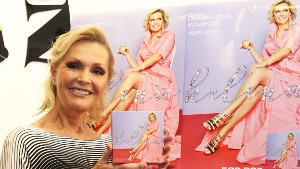 Zpěvačka Helena Vondráčková slaví sedmdesátiny