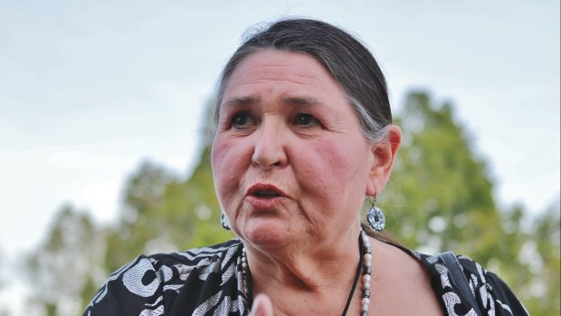 Marie Louise Cruz, známá jako Sacheen Littlefeather