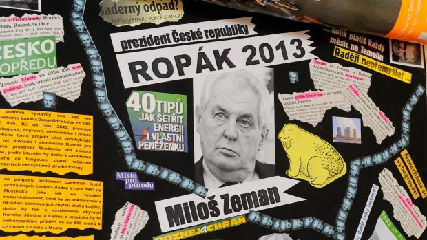 Ocenění Ropák roku získal jako prezident v roce 2013 například Miloš Zeman