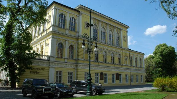 Palác Žofín na Slovanském ostrově
